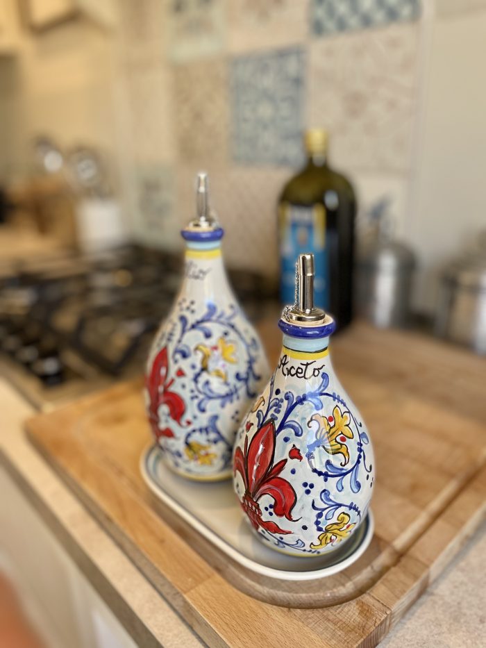 Cruet set oil and vinegar lily - Image 4