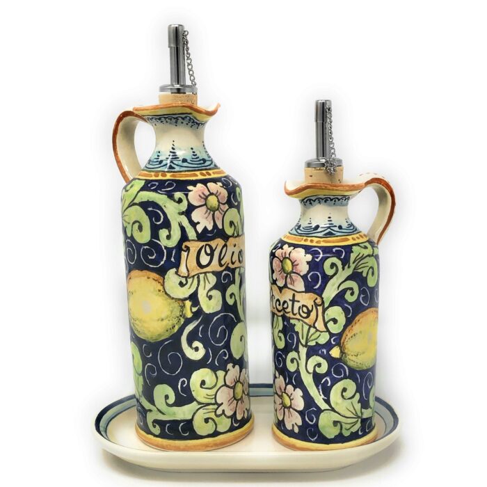 Cruet set oil and vinegar