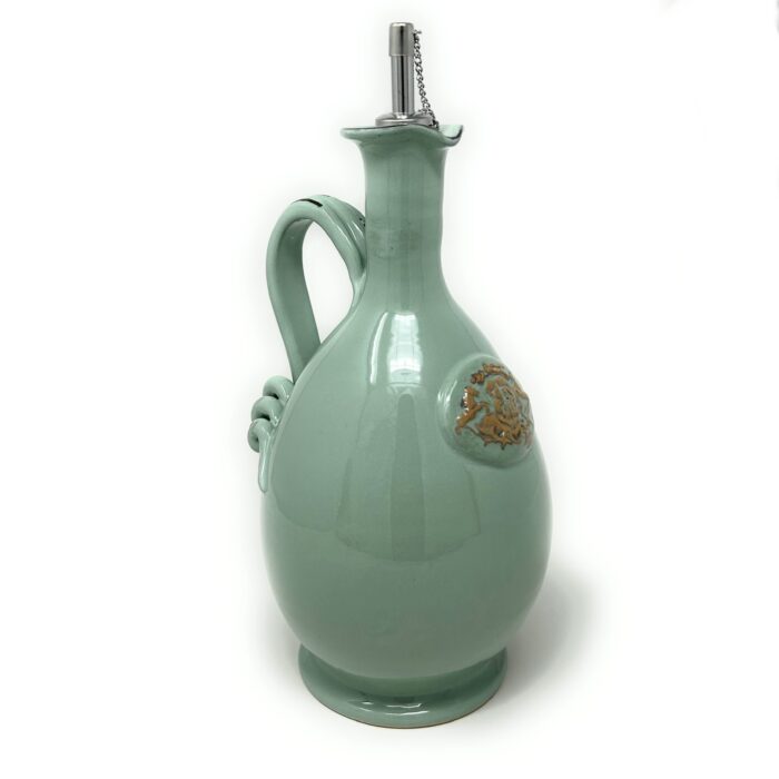 Cruet oil