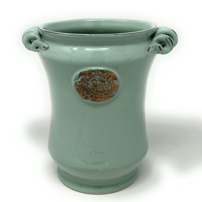 Utensil holder